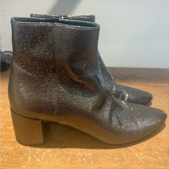 Yves Saint Laurent Gold Ankle Boots with Shimmery Finish - Picture 1 of 12